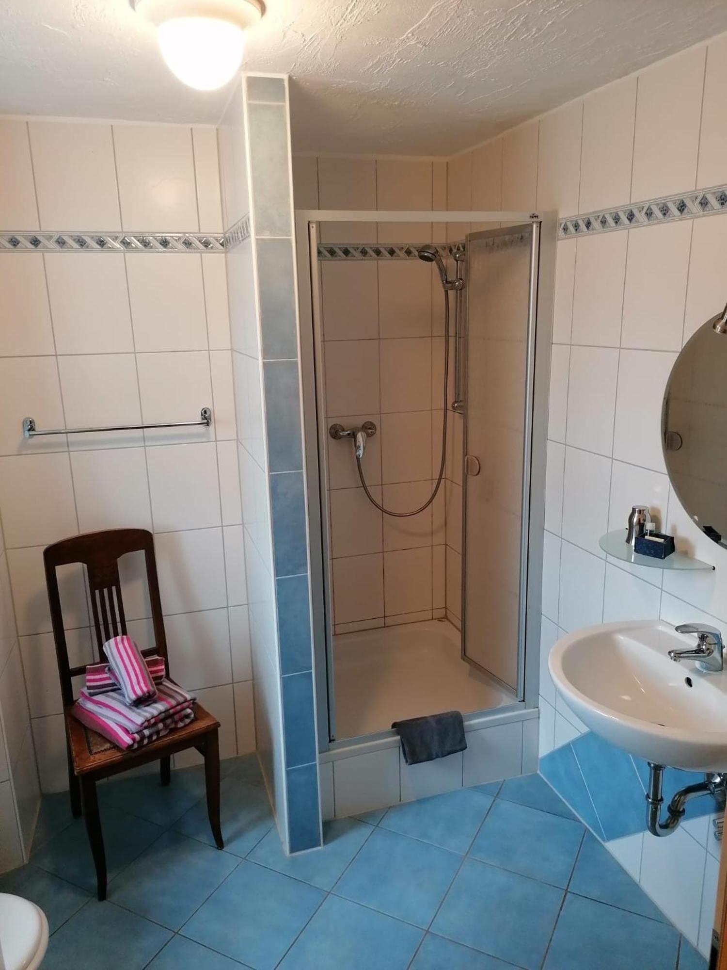 Gaestehaus Burg Molbach Kreuzau Bagian luar foto