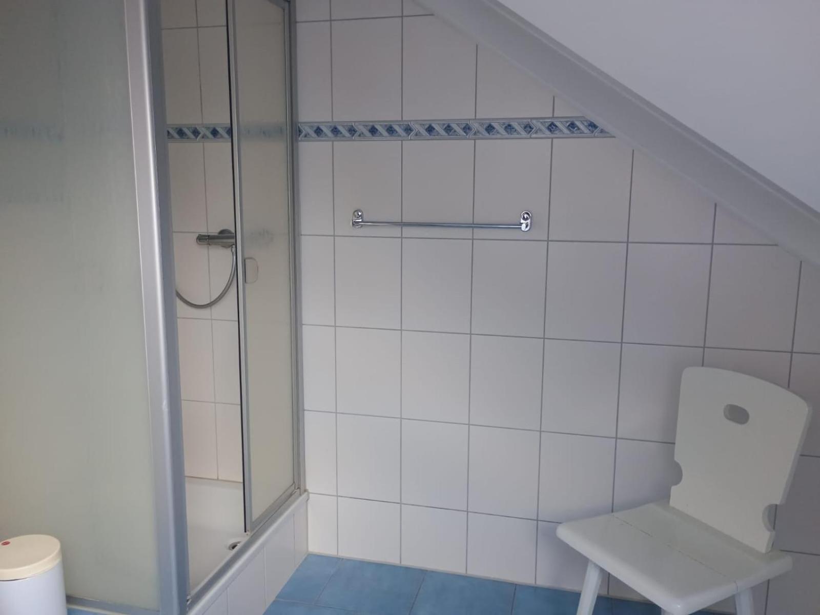 Gaestehaus Burg Molbach Kreuzau Bagian luar foto