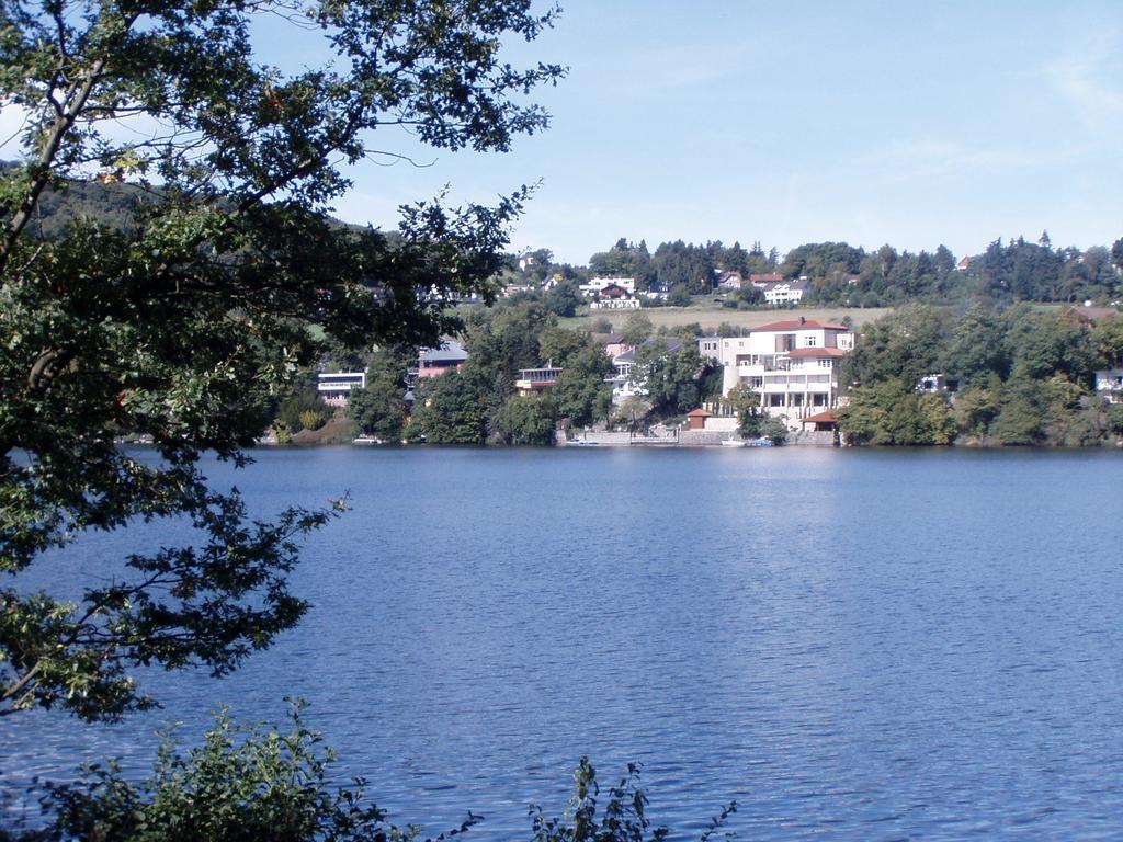 Gaestehaus Burg Molbach Kreuzau Bagian luar foto